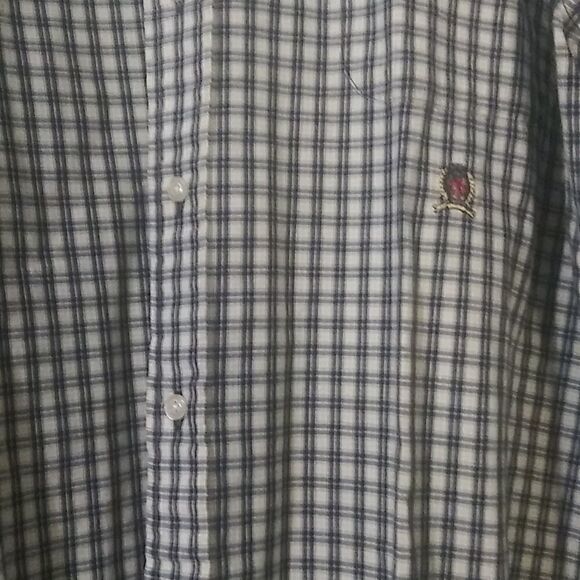 Tommy Hilfiger plaid button down - Picture 4 of 7